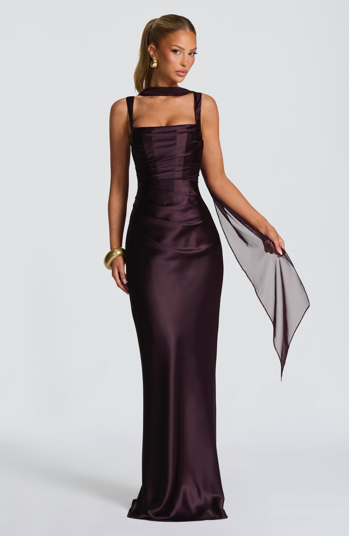 Robe Victoria