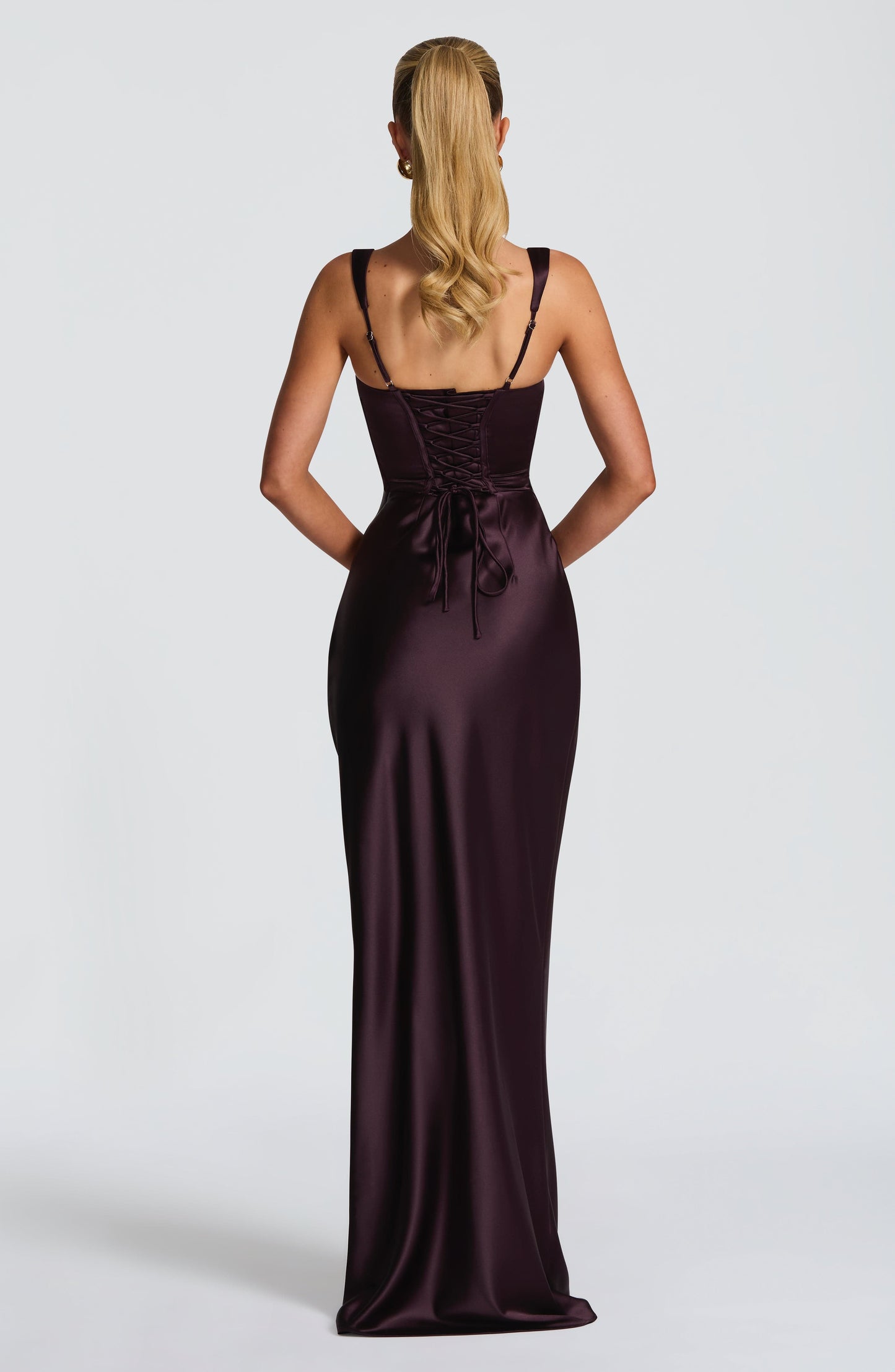 Robe Victoria